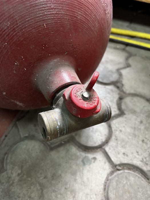 Газовый балон метан 13куб отлично на мангал