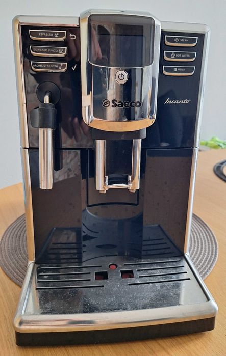 Ekspres do kawy Saeco Incanto HD8911 / 09