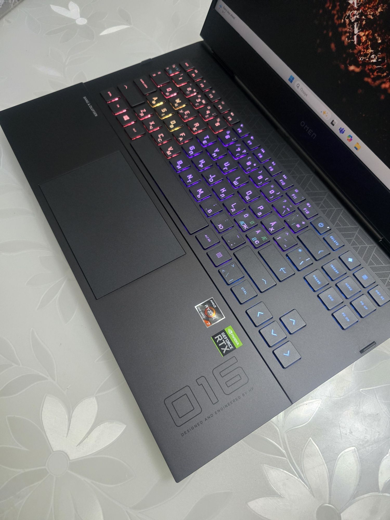 HP OMEN 16/144Hz/RTX 3070 8GB/RAM:32GB/SSD:1TB/Ryzen 7 5800H/Идеал