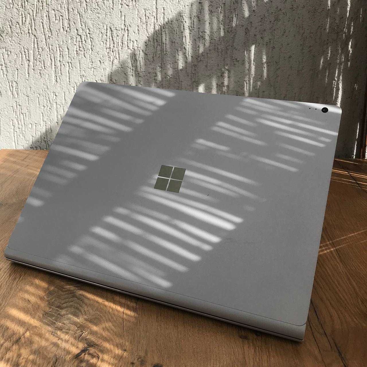 Microsoft Surface Book 2 ( i7 / 8/256 GTX 1050 )