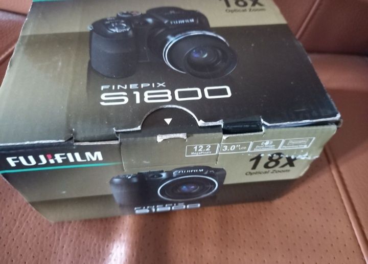 Fujifilm Finepix S 1800