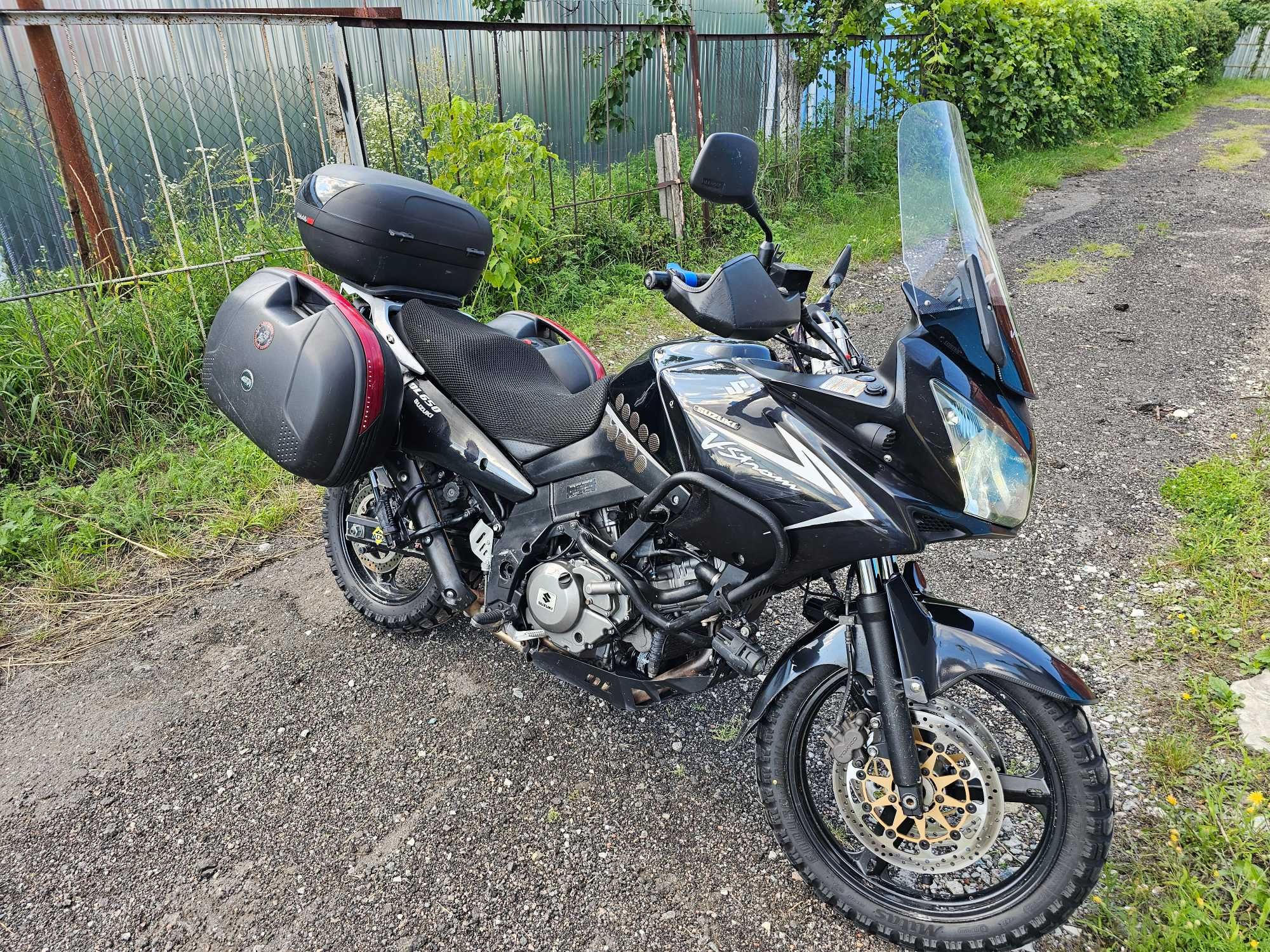 Suzuki V Strom DL650 Мотоцикл