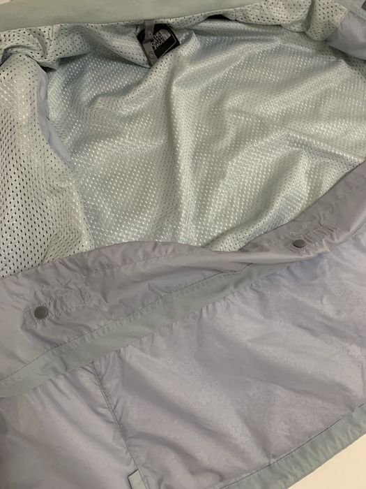 Курточка the north face hyvent