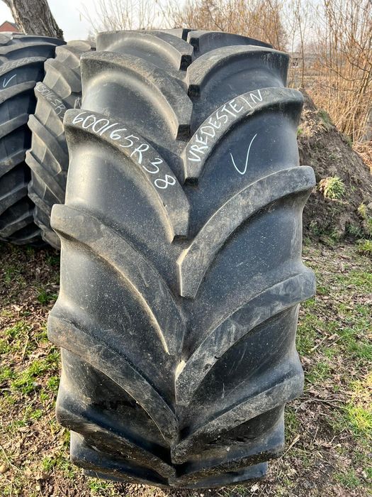 Opona Rolnicza 600/65R38 Vredestein