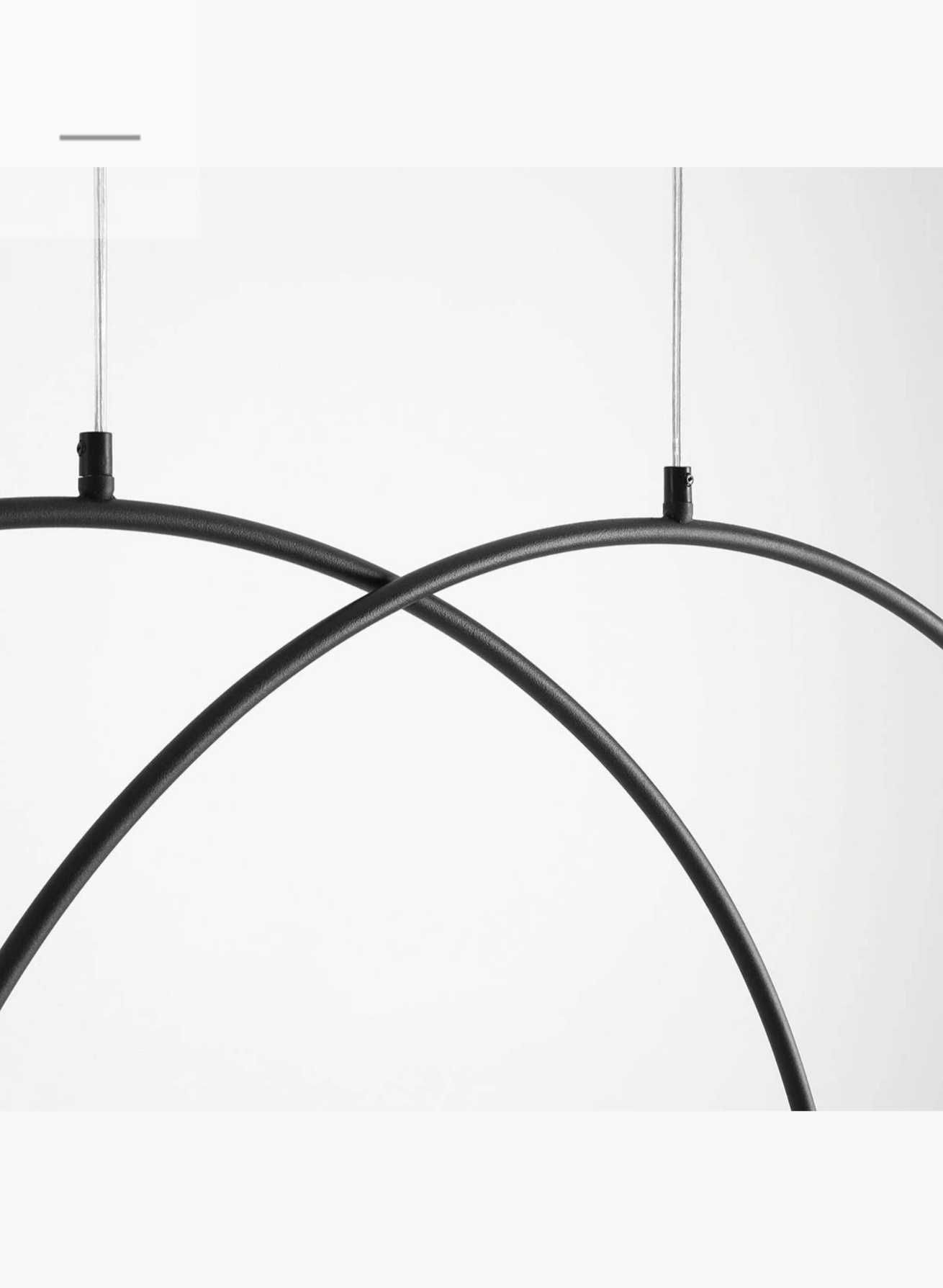 Lampa wisząca w kształcie łuku UNA 4 LONG BLACK