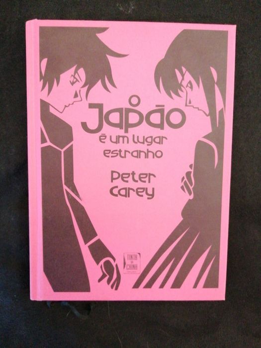 Vendo livro O Japão é um lugar estranho