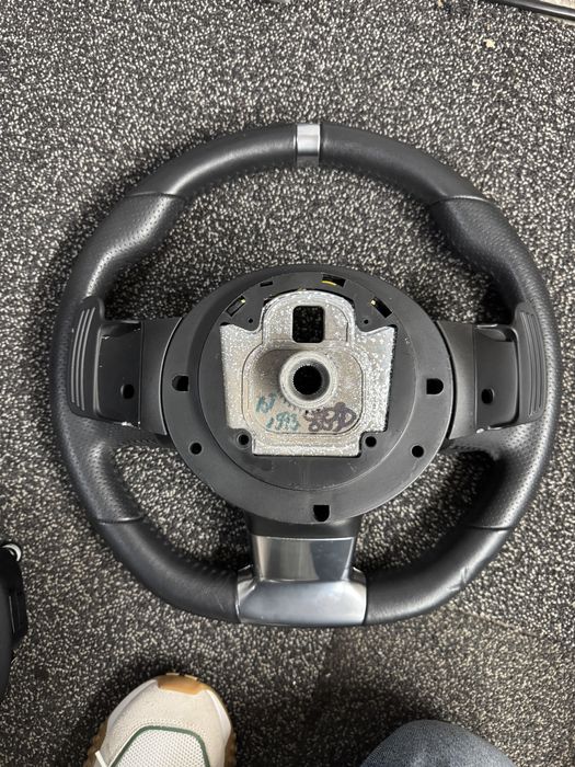 Volante Fiat / Abarth 500 com patilhas