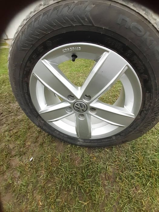 Шини 205/60 R16 Nokian комплект