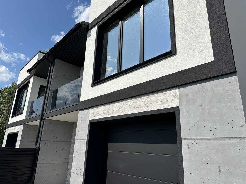 ПРЕМІУМ ЯКІСТЬ Дуплекс 135м2 з гаражем 5 сот землі, міські комунікації