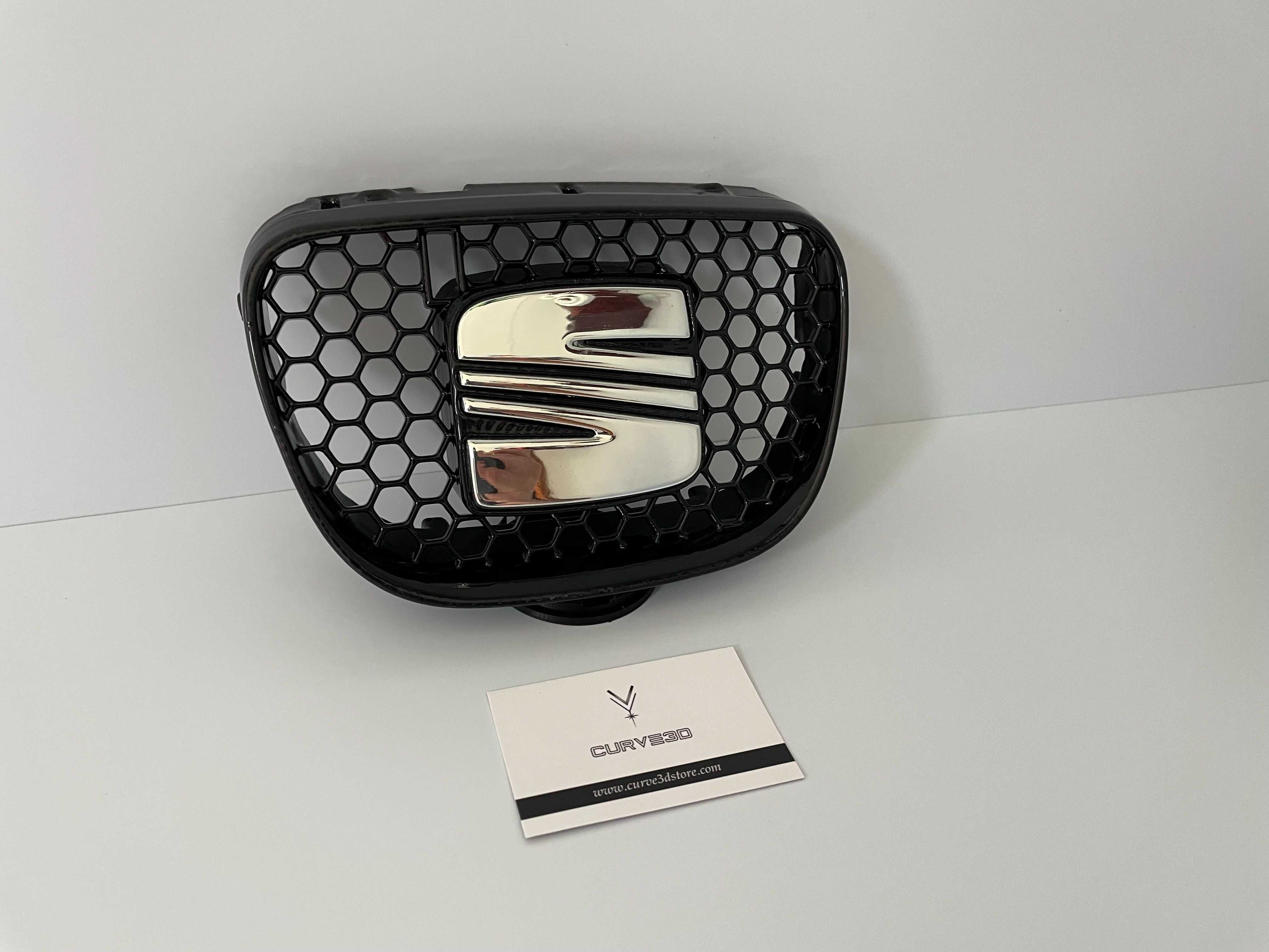 Grelha Frontal Seat Leon/Toledo Cupra 1M 2000 (Simbolo Incluido)