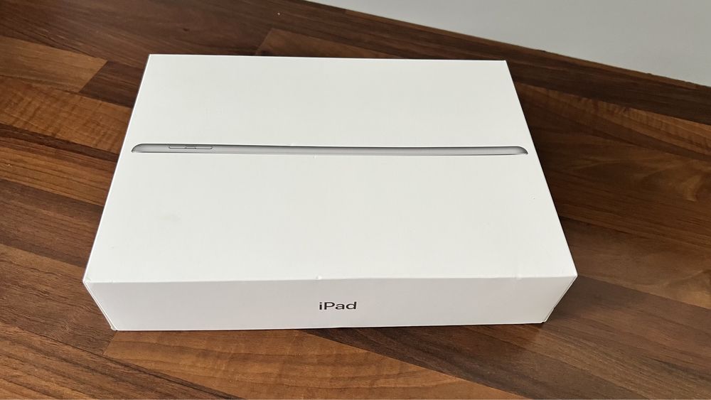 Oryginalne pudełko do Apple iPad 5 Wi-Fi 32GB Space Gray