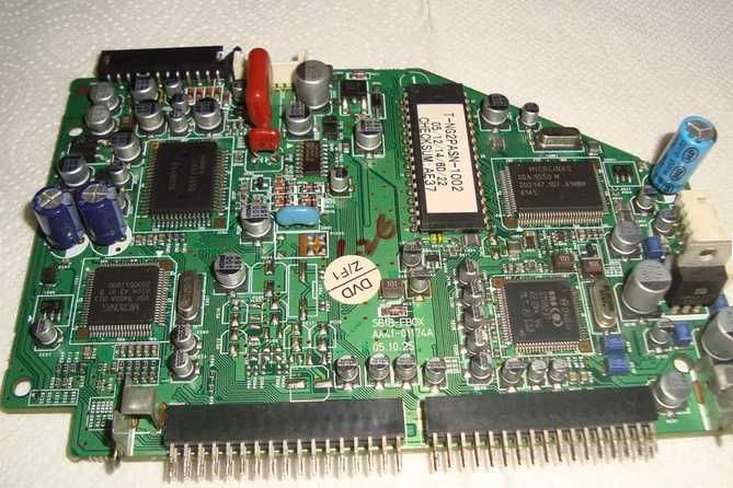 Модуль карточка CW71A  3.10V/4C35 MICOM (проц) LGE537- LF A6ME091999H