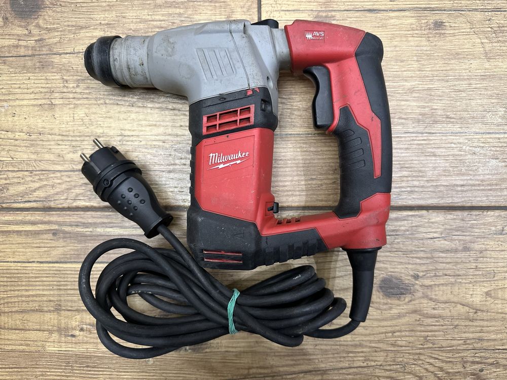 Młotowiertarka SDS-Plus 20mm Milwaukee PLH 20 |  620 W