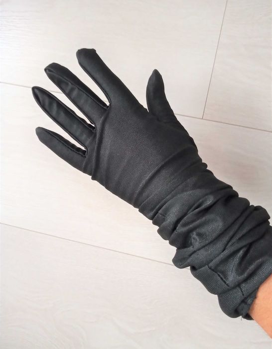 Nowe czarne długie 54 cm rękawiczki alternative