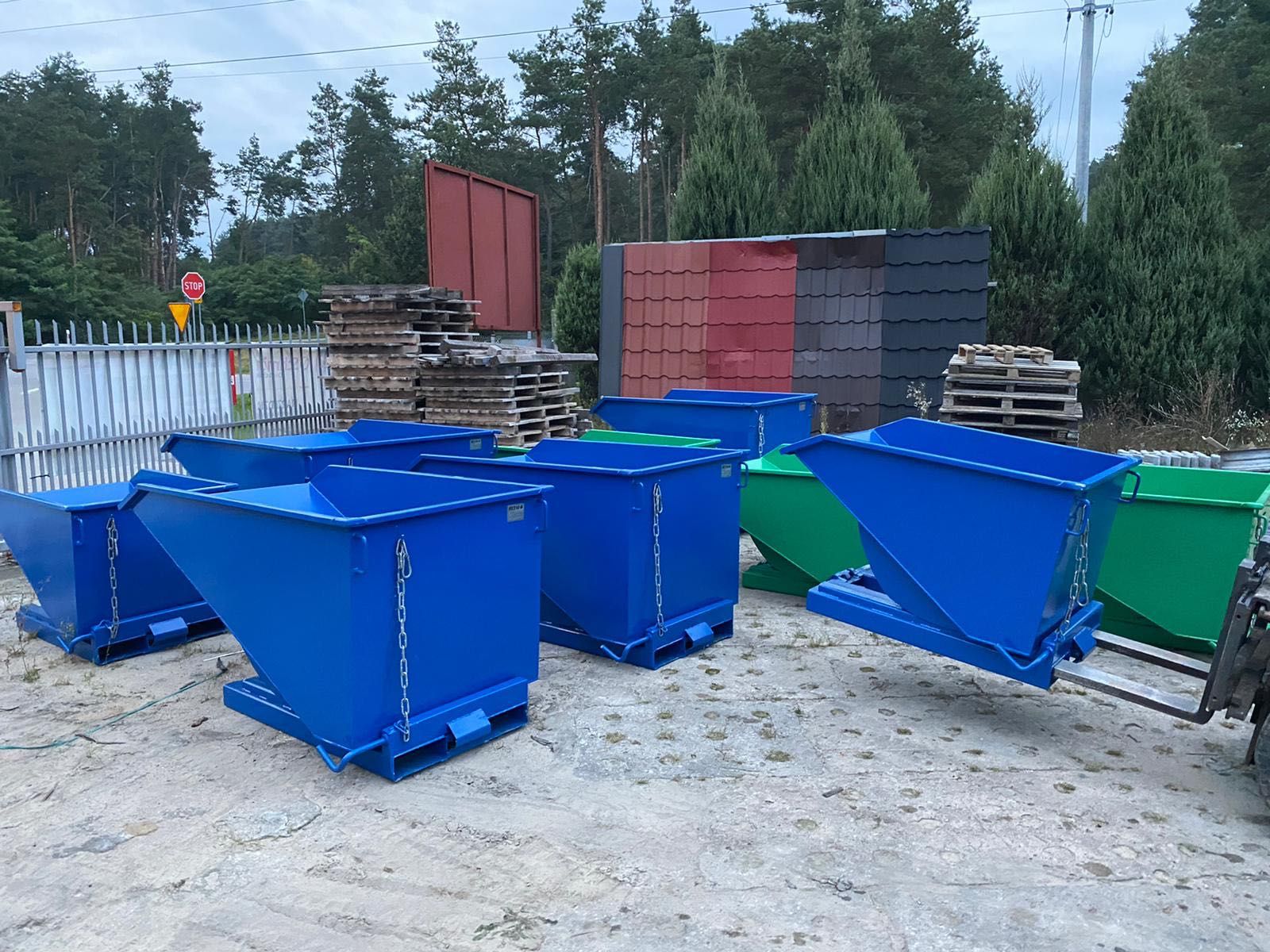 Pojemnik typu koleba TK 900 do wózka widłowego samowyładowcza
