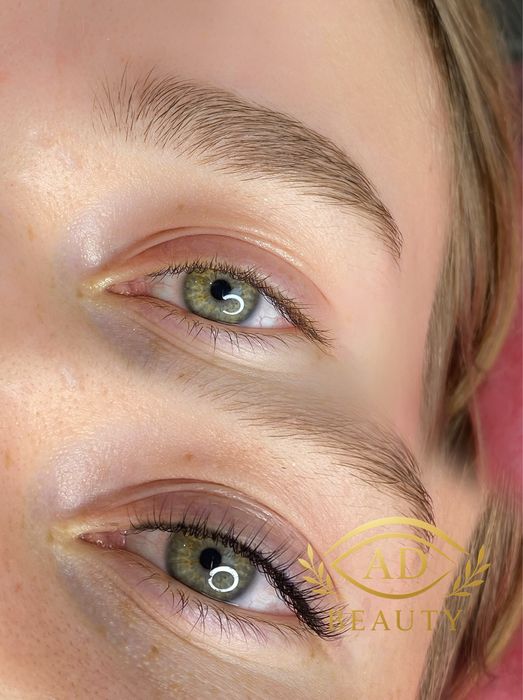 Нарощування вій в центрі міста