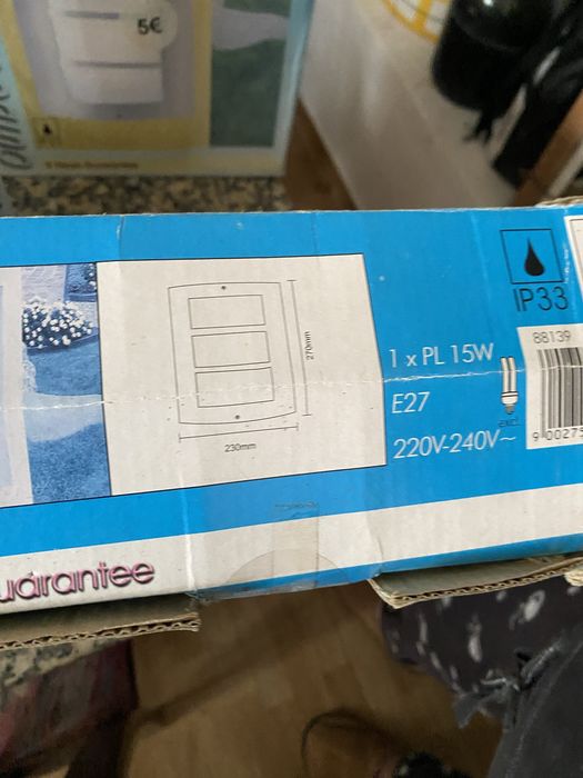 candeeiro de parede exterior