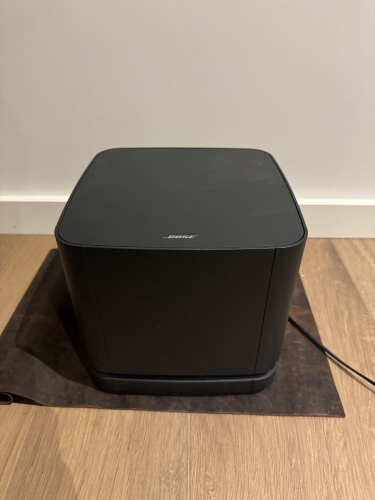 Barra de Som Bose Soundbar 500