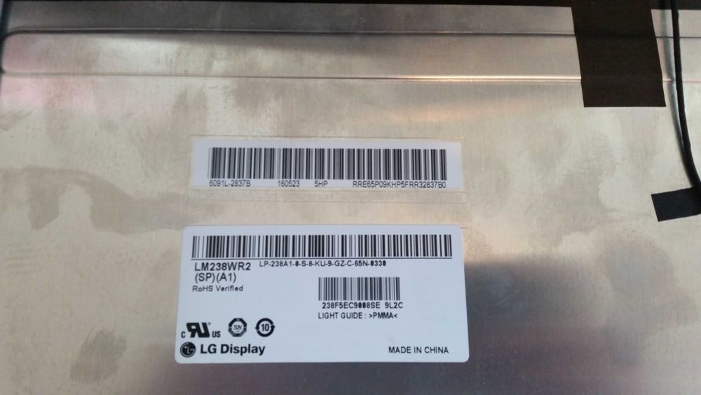 LG Display C/ TouchScreen 23.8" LM238WR2 (SP) (A1)