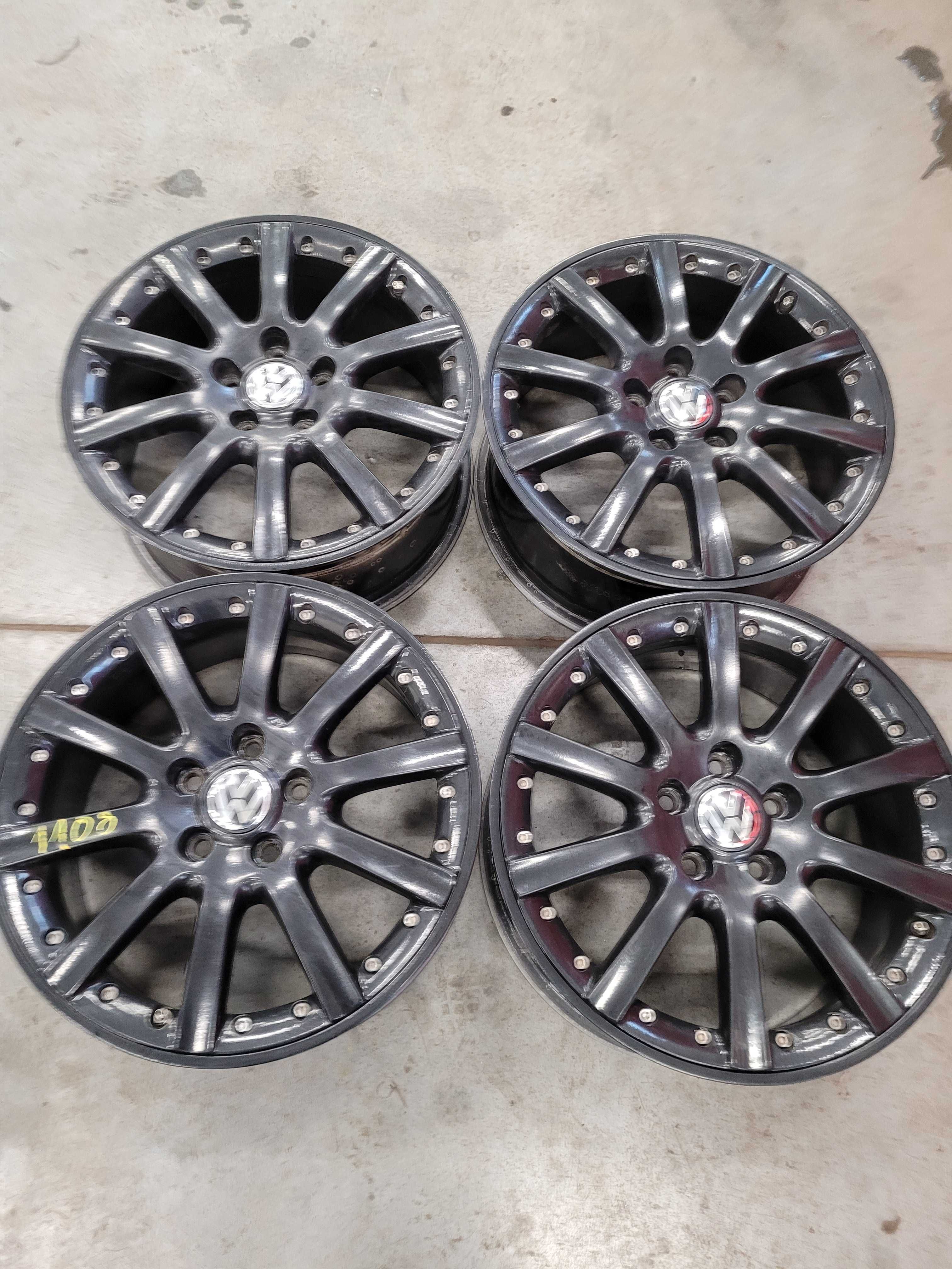 Komplet felg Volkswagen R 17 rozstaw 5x112 ET54 J7