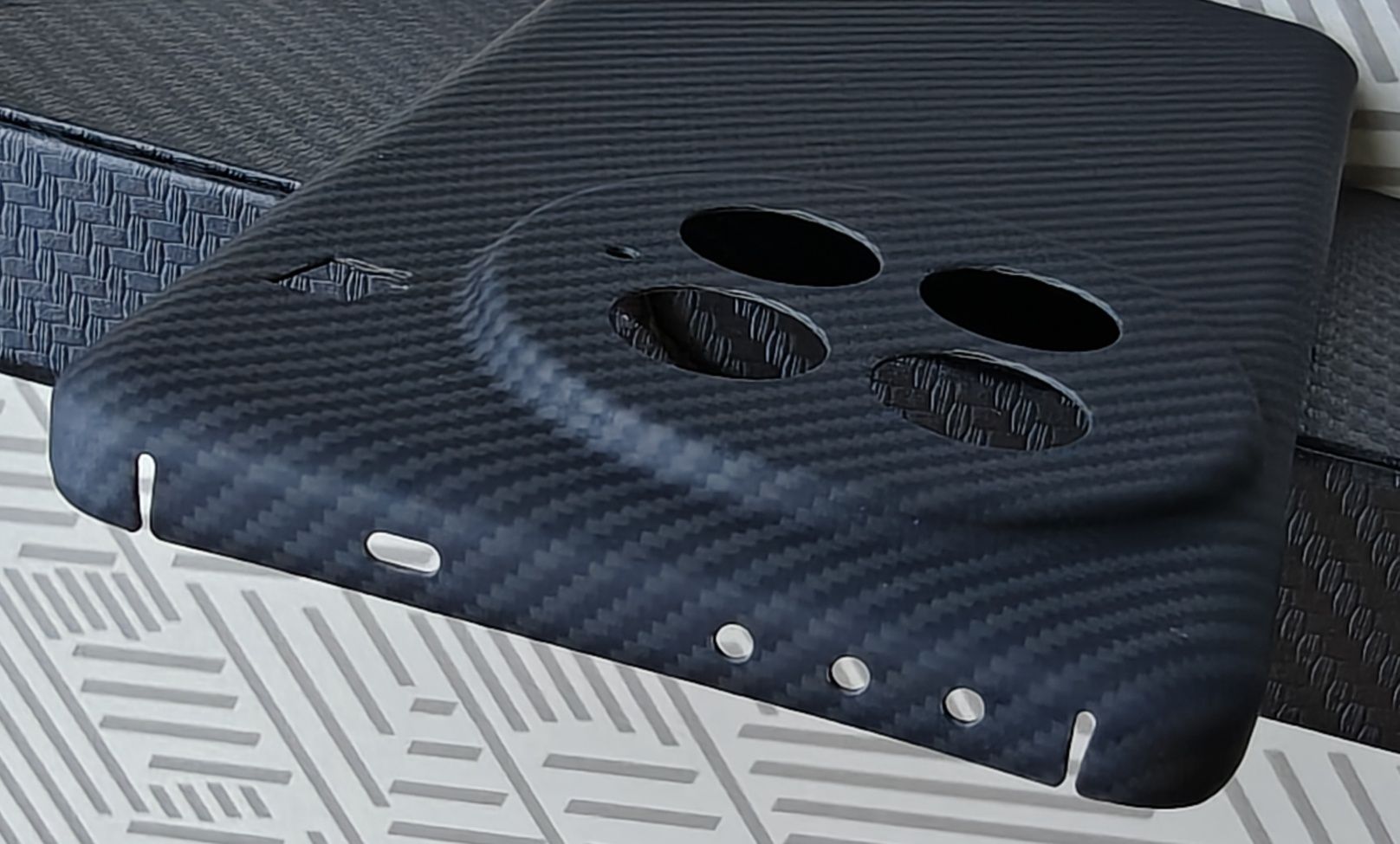 Oneplus 13 Capa em fibra de carbono (Nova)