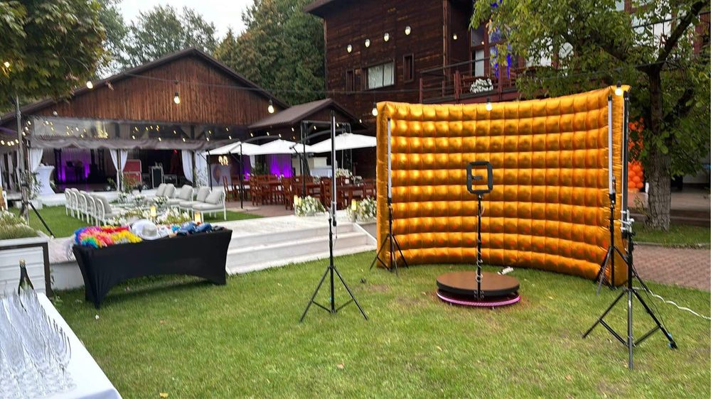 Fotobudka 360! Unikatowa atrakcja na Twoją imprezę