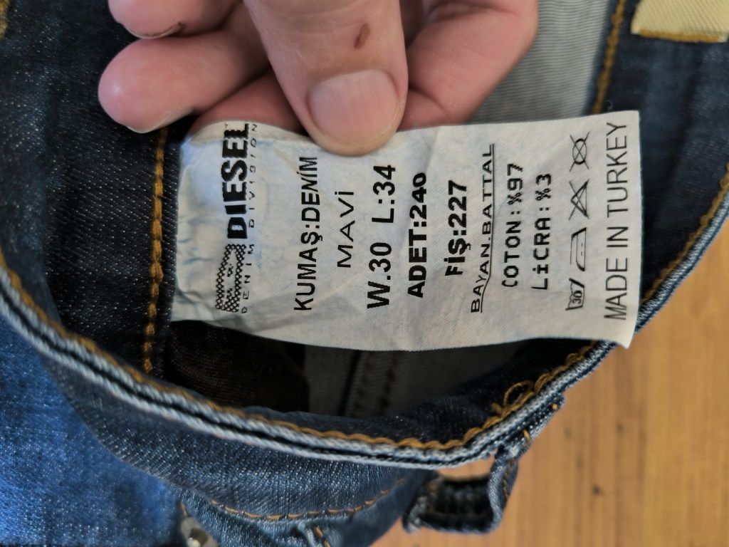 Diesel spodnie damskie niebieskie przecierane 30x34 elastyczne slim
