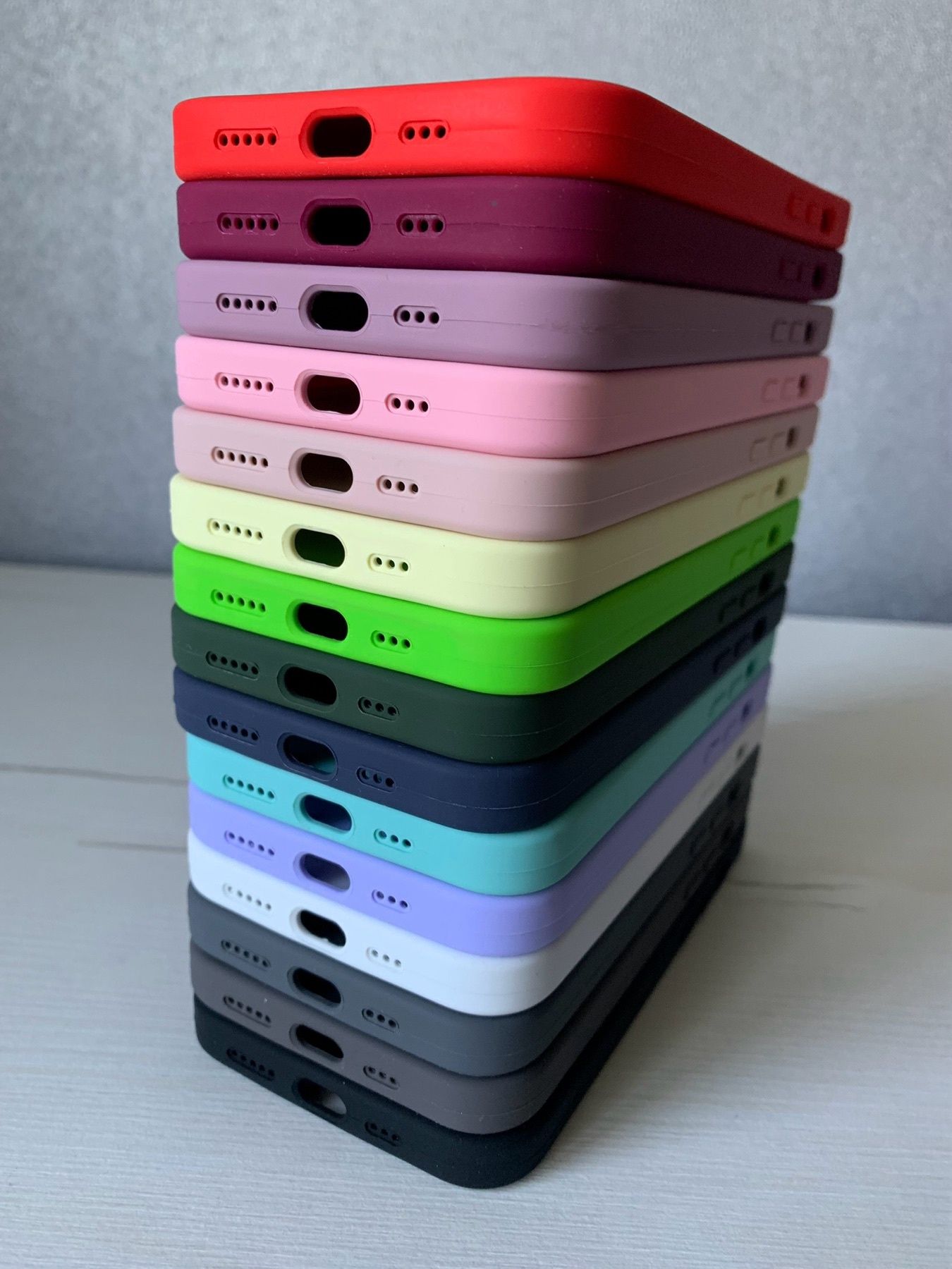 Чехол на айфон 13 Silicone Case iPhone 13 микрофибра силиконовый чохол