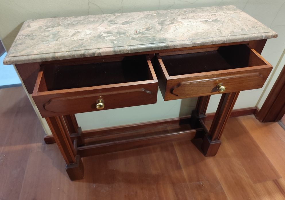 Móvel aparador usado