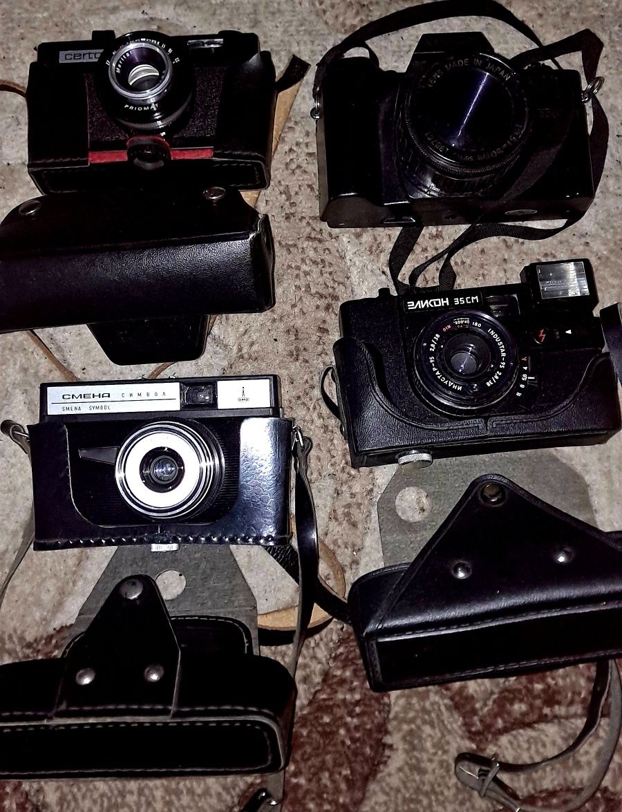 Zestaw 4 aparatów analogowych