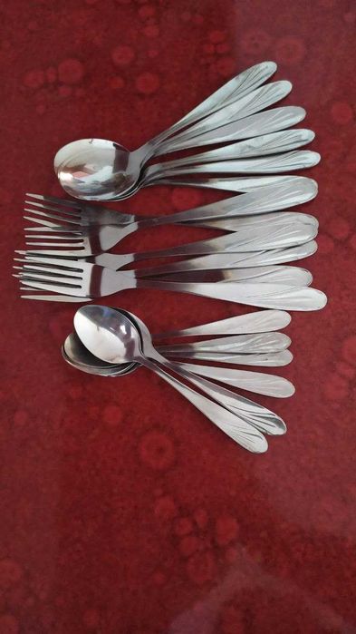столові виделки вилчи чайні ложки  з нержавійки