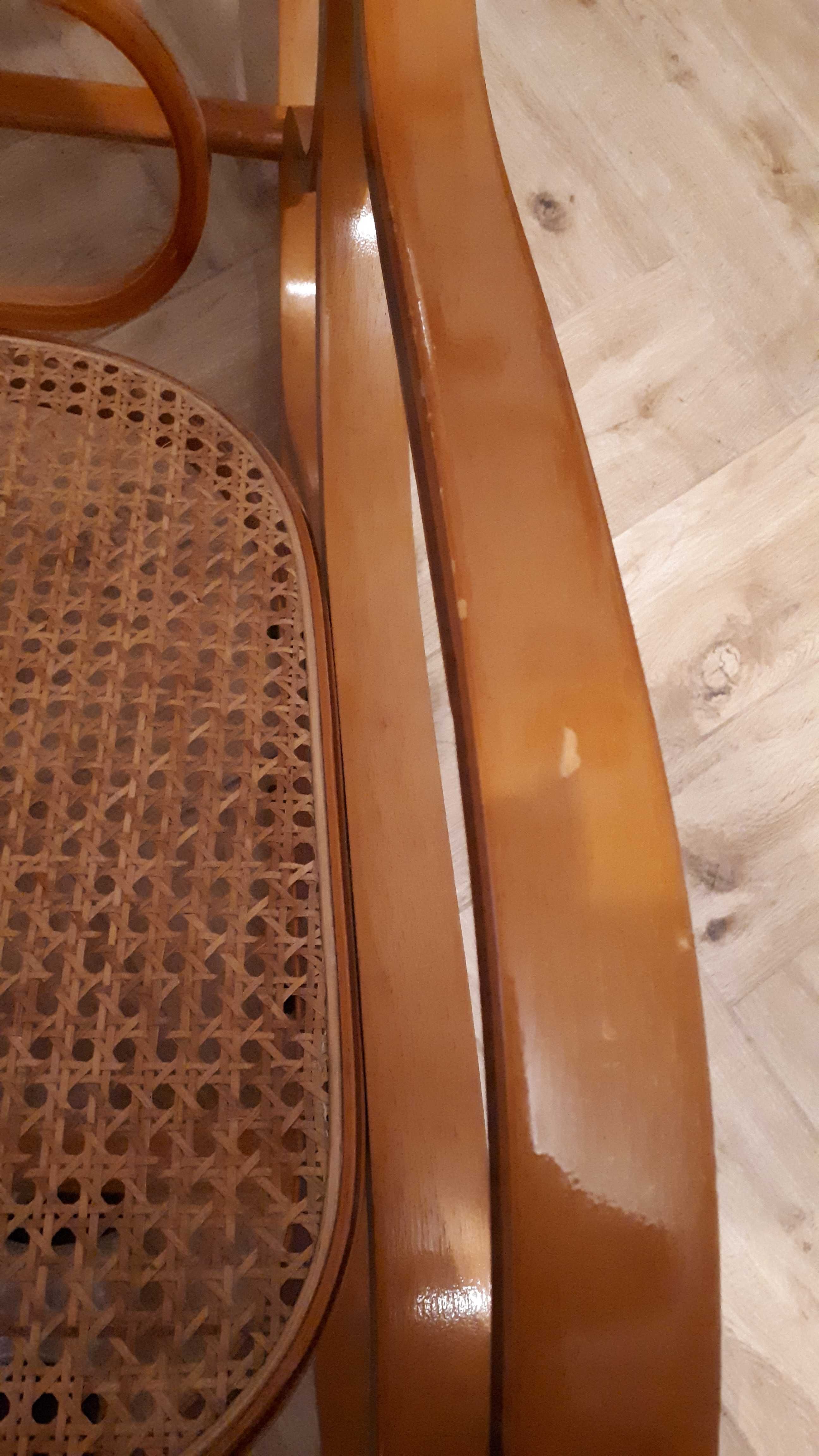 Fotel drewniany bujany