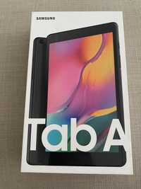 Tablet Samsung Tab A com capa com ecrã partido