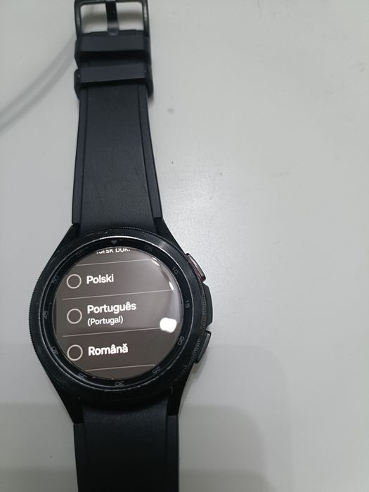 Galaxy watch 4 classic 42mm e-sim