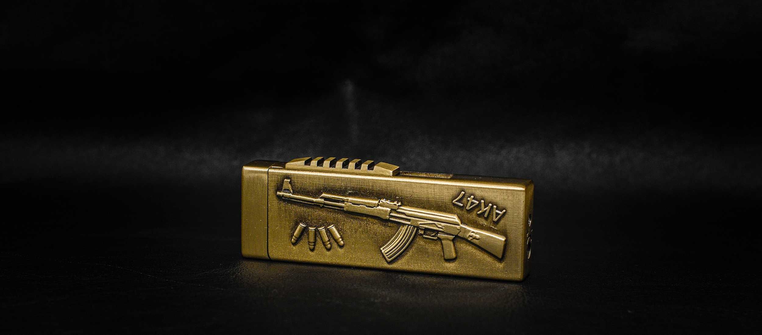 Zapalniczka Żarowa Metalowa Prezent AK47 Pistolet Wojska ARMY Solidna
