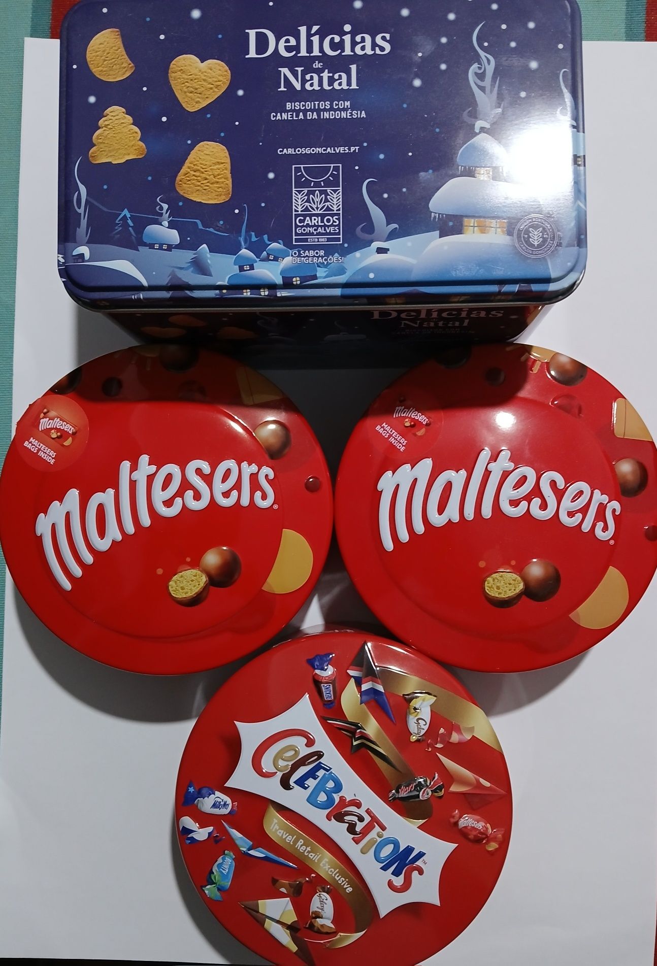 Caixas metal chocolates 1€