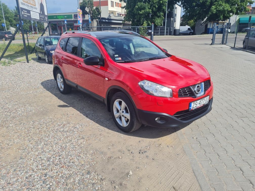 Nissan Qashqai 2,0DCi 7osób#xenon#navi#kamera#panorama