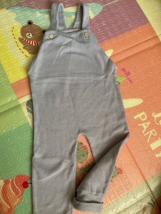 Речі для хлопчика боді, штани, майка, пісочник, панама, комбінзон