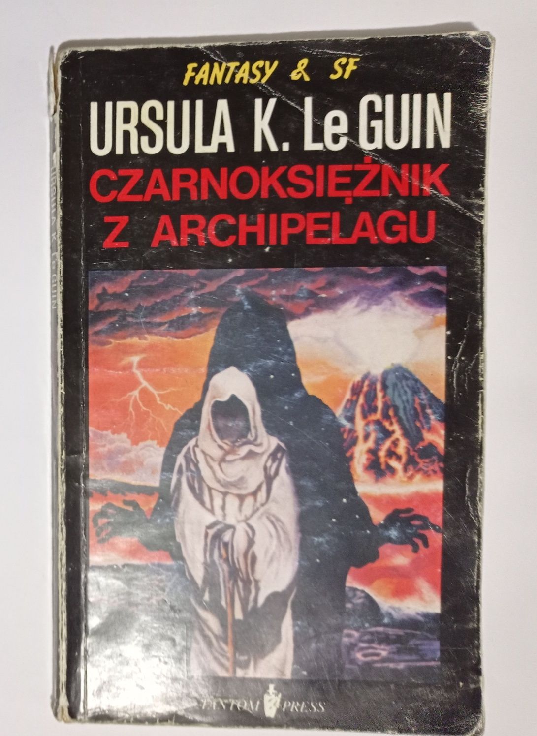 Ursula le guin czarnoksiężnik z archipelagu BB333