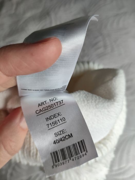 Czapka i komin na zimę dla dziewczynki