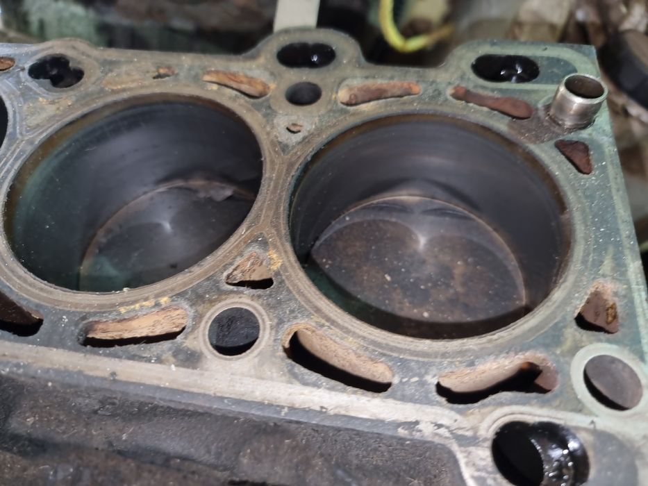 Блок двигателя Ford dohc 2.0 sierra scorpio