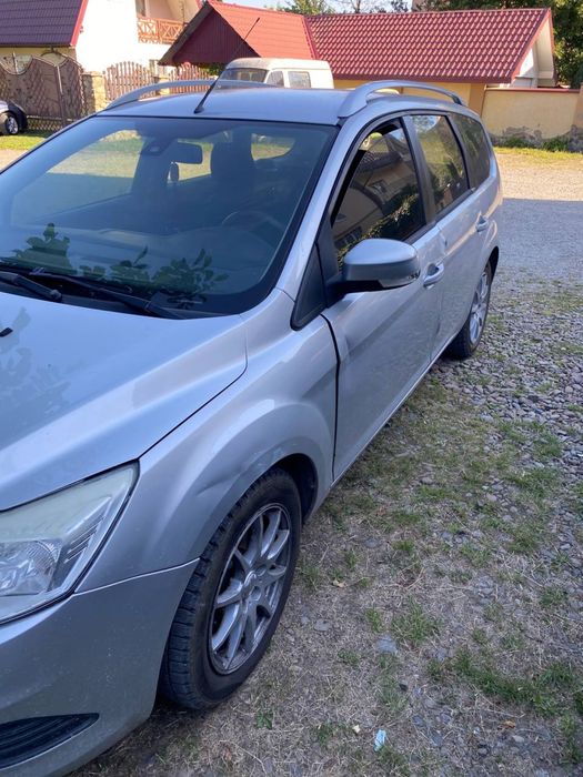 продається ford 2011