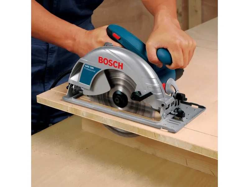 Wynajem, wypożyczalnia narzędzi. Piła do paneli, drewna. Piła ukośnica