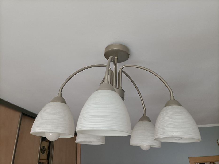 Żyrandol lampa sufitowa 5 punktów świetlnych zapalanie 2+3 żarowki E14