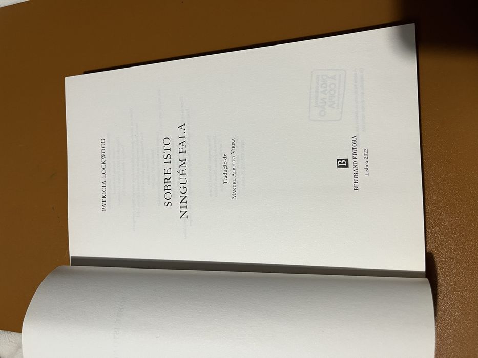 Livro Sobre isto ninguém fala