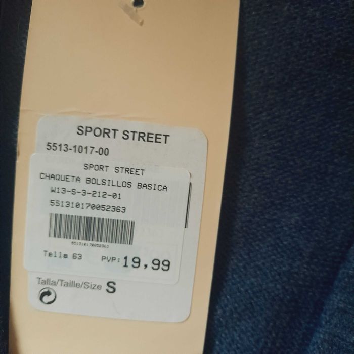 Женская  кофта НОВАЯ 44 размер