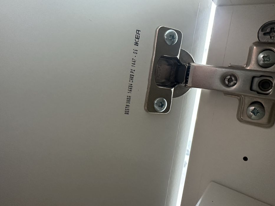 Szafka wisząca rtv ikea besta