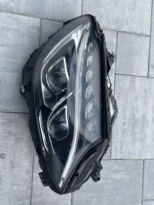 Lampa prawa Mercedes w205 a205