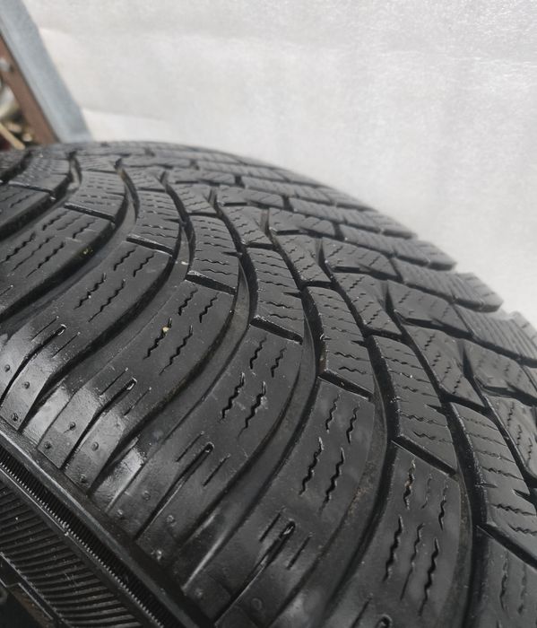 Opony zimowe 2 szt. Falken 265/55/19