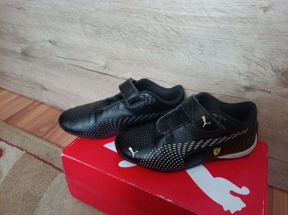 Взуття. Підліткове